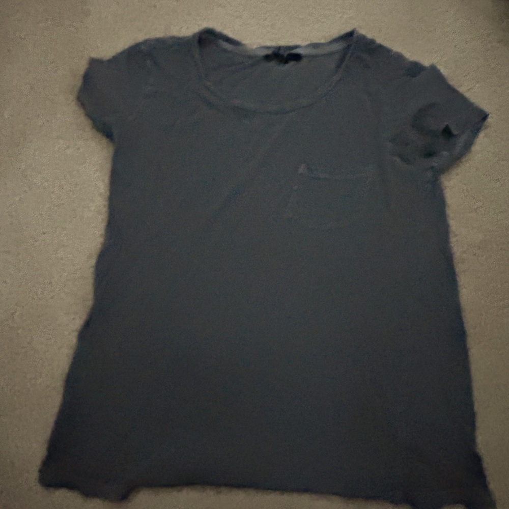 Grey short sleeve top